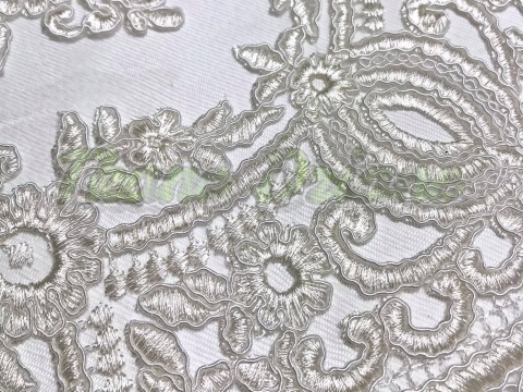 KORONKA GIPIURA ŚMIETANKOWA NA TIULU - TAŚMA